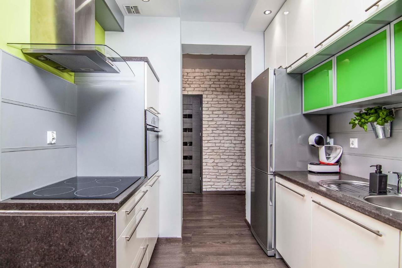 Nad Jeziorem Apartment
